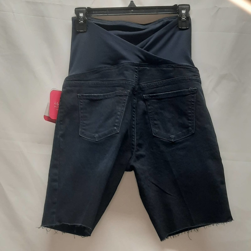 New Old Stock Ingrid & Isabel Bermuda Maternity Black shorts w/ crossover back 4